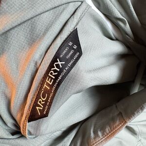 Arc'teryx Women's Ice Blue Jacket